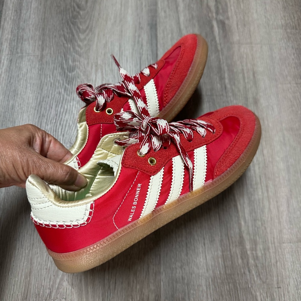 Adidas Green Insole Sneakers